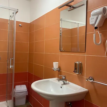 B&B Albergo Centrale Gioiosa Ionica 3*