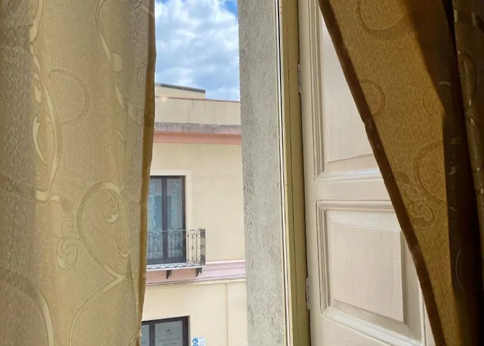 B&B Albergo Centrale Gioiosa Ionica 招待所 3*